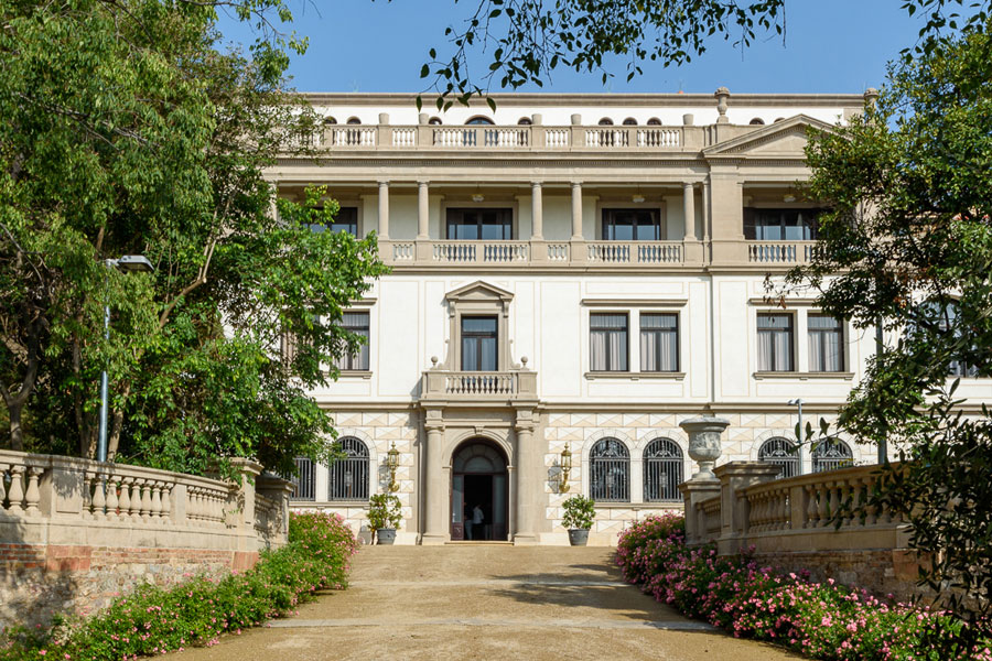 Façana de la Casa Museu Nuria Pla