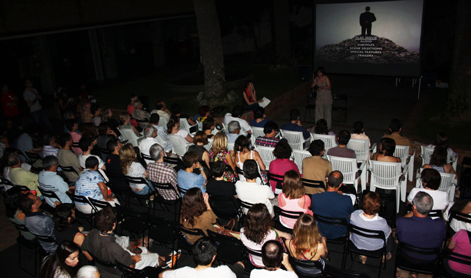Cinema a la fresca a Cal Figarot