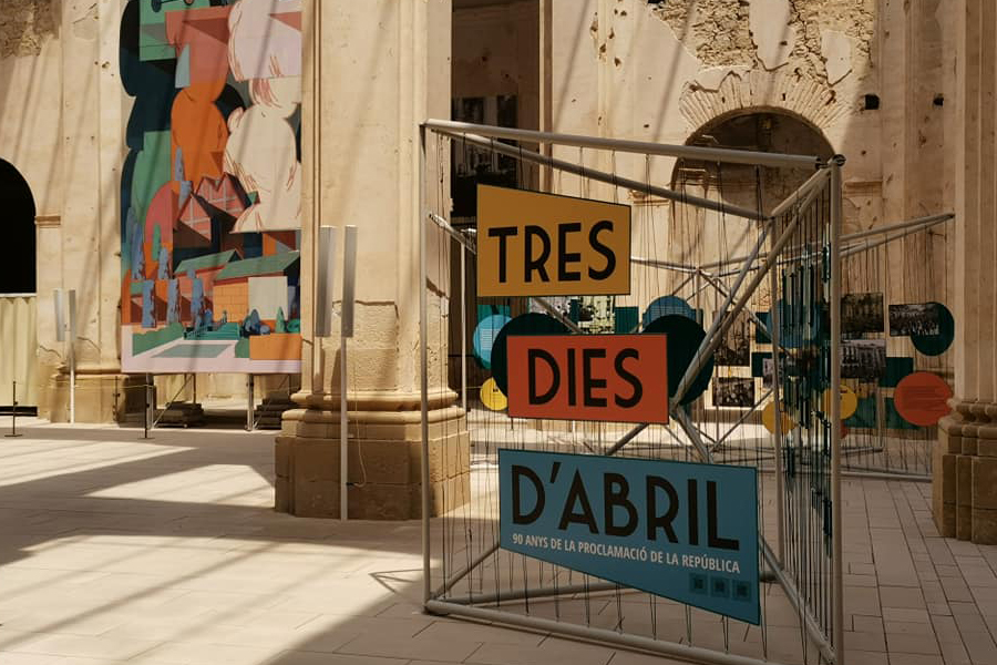 Art a l’interior de l’església del Poble Vell de Corbera d'Ebre