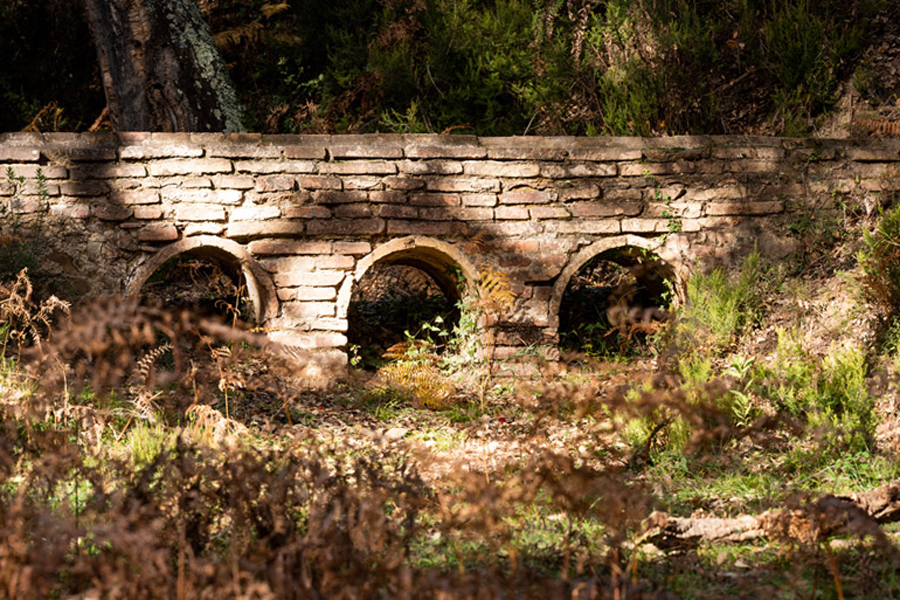Cassà, porta a les Gavarres