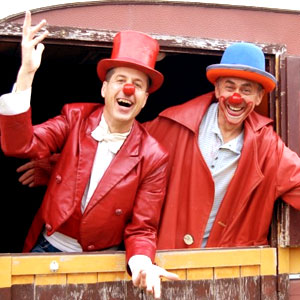 Espectacle ‘Top Ten Circ’ de Tot Circ Espectacle ‘Top Ten Circ’ de Tot Circ