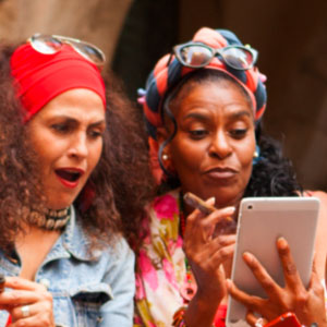 Teatre ‘Amantes’ amb María Elena Espinosa i Amparo Parrae