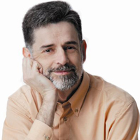 Carlos González Carlos González