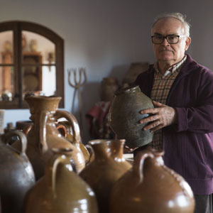 Exposició “Col·leccionar passions. La família Segarra-Pedrola i la terrissa popular”