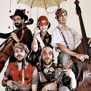 Concert 'A cau d’orella' a càrrec de Com Sona? Concert 'A cau d’orella' a càrrec de Com Sona?