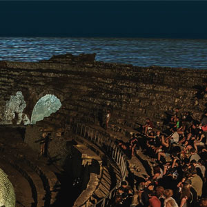 Visita nocturna a l'Amfiteatre + documental