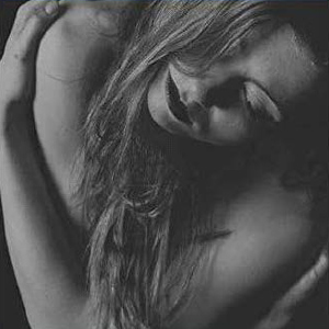 El amor nunca muere, llibre, 