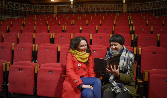 Clara Cols i Roser Blanch al teatre Cal Bolet