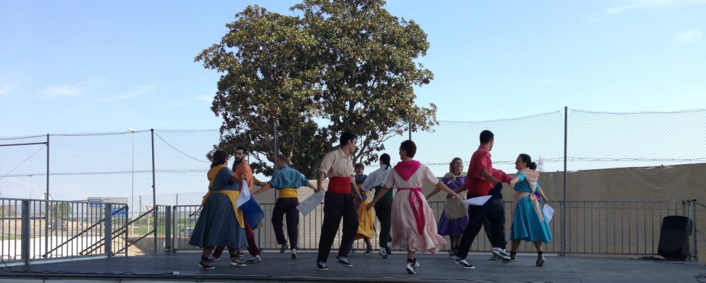imprescindibles, festa major, Fondarella, Pla d'Urgell, festa popular, música, cassola de pagès, espectacle, aigua, inflables, Surtdecasa Ponent, setembre, 2016 imprescindibles, festa major, Fondarella, Pla d'Urgell, festa popular, música, cassola de pagès, espectacle, aigua, inflables, Surtdecasa Ponent, setembre, 2016