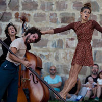 Espectacle de circ 'Esquerdes' - Hotel Iocandi