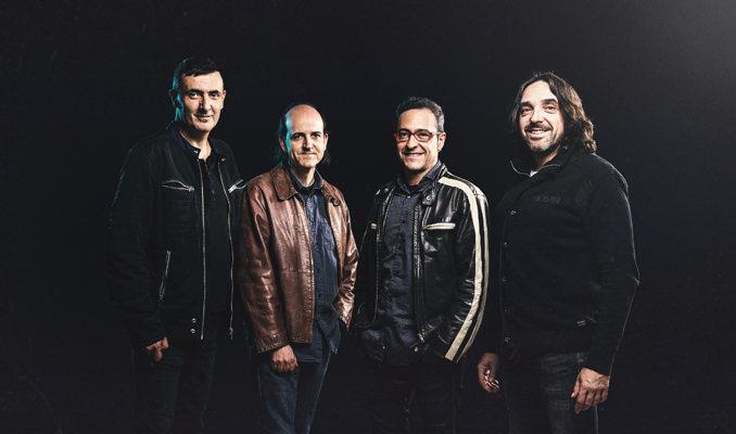 Lax'n'Busto