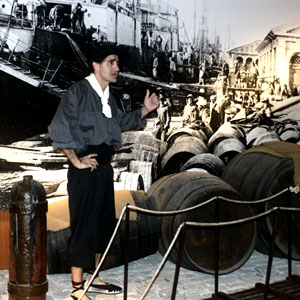 Visita teatralitzada, treballant al moll, Baldomero Mallol, Història, Museu del Port, Tarragona, Camp de Tarragona, 2018 Visita teatralitzada, treballant al moll, Baldomero Mallol, Història, Museu del Port, Tarragona, Camp de Tarragona, 2018
