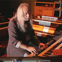 Peter Mayr Peter Mayr