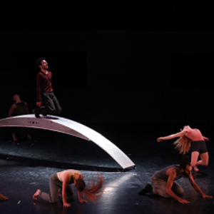 Espectacle 'Cuculand Souvenir' - Roberto Oliván Performing Arts Espectacle 'Cuculand Souvenir' - Roberto Oliván Performing Arts