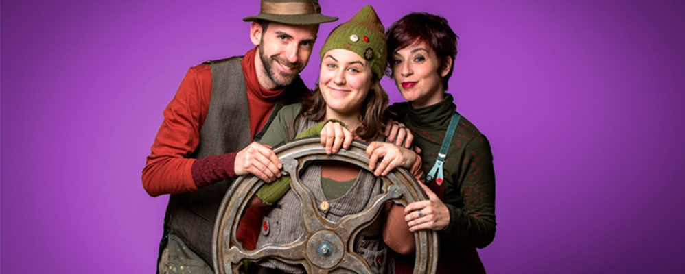 Teatre arrossegat, una companyia de Teatre Nu