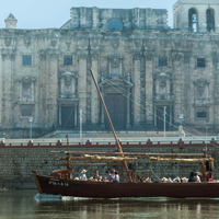 Lo Sirgador davant de la Catedral de Tortosa