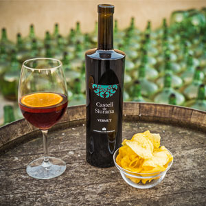 Visita guiada i tast: VIrmut, al Celler Cooperatiu de Cornudella de Montsant Visita guiada i tast: VIrmut, al Celler Cooperatiu de Cornudella de Montsant