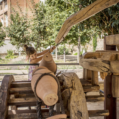 Activitat familiar 'L'aigua en joc', Còdol Educació, Museu Terra, 2024 Activitat familiar 'L'aigua en joc', Còdol Educació, Museu Terra, 2024