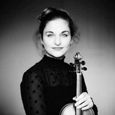 Alexandra Soumm Alexandra Soumm