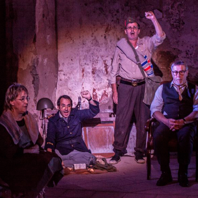 Teatre ‘Allò que hem deixat enrere’ - Manel Puig i Palmer Teatre ‘Allò que hem deixat enrere’ - Manel Puig i Palmer