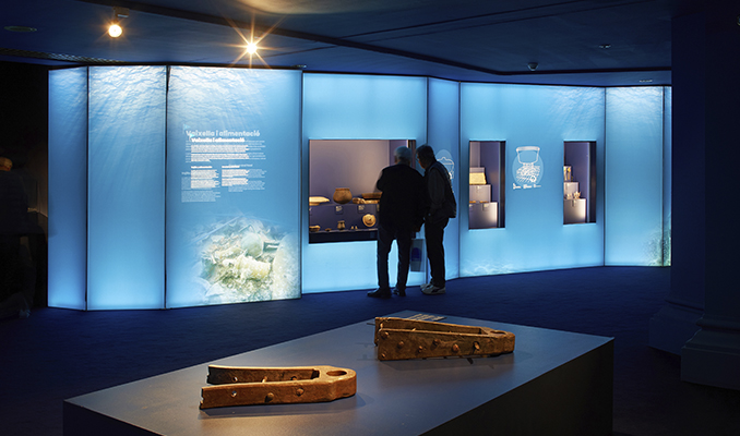 Naufragis. Història Submergida