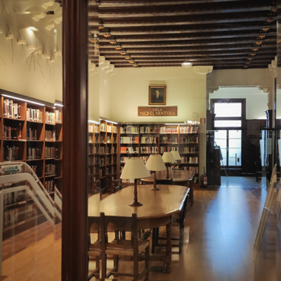 Biblioteca del Centre de Lectura de Reus Biblioteca del Centre de Lectura de Reus