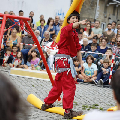 Espectacle 'C'est pas Possible', Sempre Arriba Espectacle 'C'est pas Possible', Sempre Arriba
