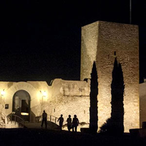 Concerts a la Terrassa del Castell, Castell de CAtllar, Castell, Nit, 2019 Concerts a la Terrassa del Castell, Castell de CAtllar, Castell, Nit, 2019