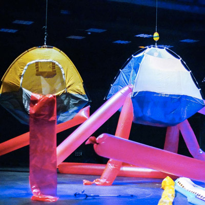 Espectacle 'Cos gojós s'eleva lleuger', performance, Taller Placer i Vicente Arlandis.