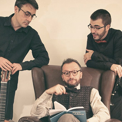 Espectacle 'Contes portàtils' de la Cia. Professors Substituïbles