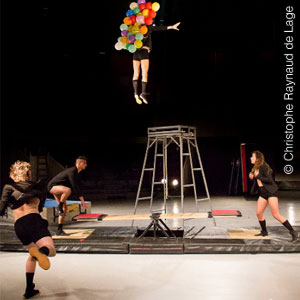 Espectacle 'Bal Trap' de La Contrebande Espectacle 'Bal Trap' de La Contrebande