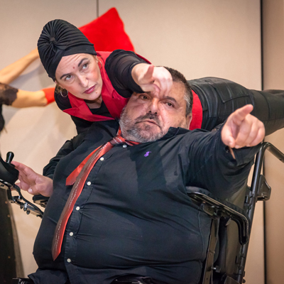 Espectacle 'Harmonia Diversa' de En moviment, de l'Associació Si jo puc, tu també #epilep, i la companyia Liant la troca. Espectacle 'Harmonia Diversa' de En moviment, de l'Associació Si jo puc, tu també #epilep, i la companyia Liant la troca.