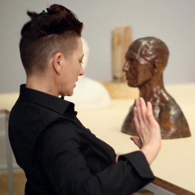 Exposició 'Las estatuas', d'Itziar Okariz Exposició 'Las estatuas', d'Itziar Okariz