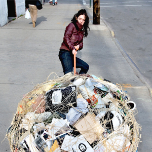 Obra 'pull' de Mary Mattingly