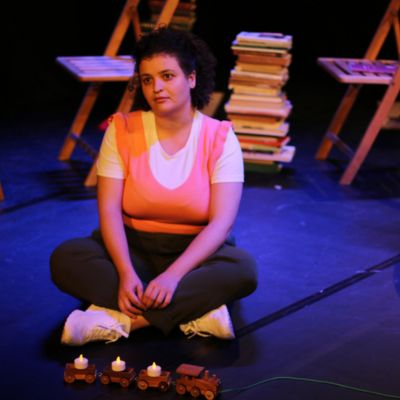 Teatre 'Nosaltres, qui', Nosaltres qui, Mireia Calafell