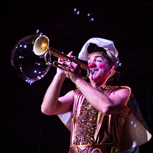 Espectacle 'Ouh Yeah!' de Dr. Fever Espectacle 'Ouh Yeah!' de Dr. Fever