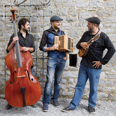 Romaní, Grup, Folk