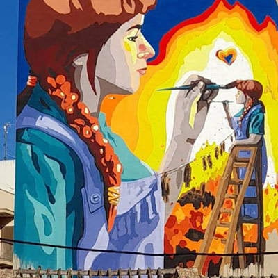 Setanta retrats murals amb Lara Gombau Setanta retrats murals amb Lara Gombau
