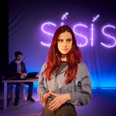 Teatre 'SÍ SÍ SÍ', Clara Mingueza, SÍ SÍ SÍ