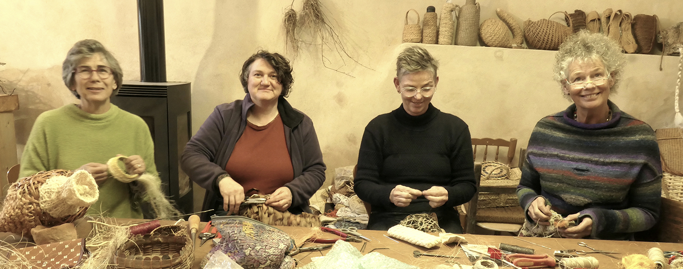 Weaving-apart-together
