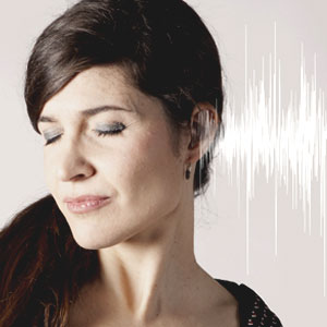 'Soroll Blanc' de la violinista i cantant Carol Duran 'Soroll Blanc' de la violinista i cantant Carol Duran