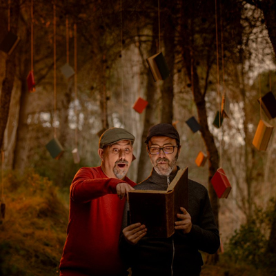 Activitat familiar 'Juguem a contes', Tombs creatius i Carles Porta