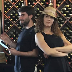 Vila & Vila