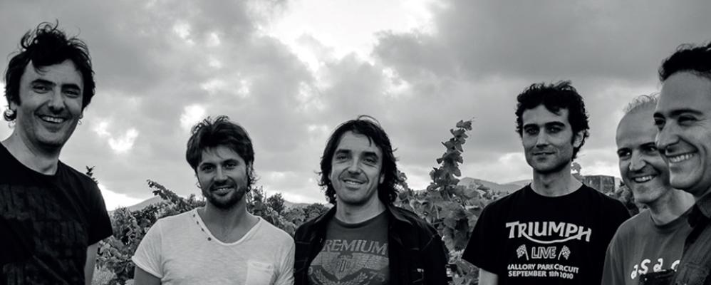 Lax'n'Busto