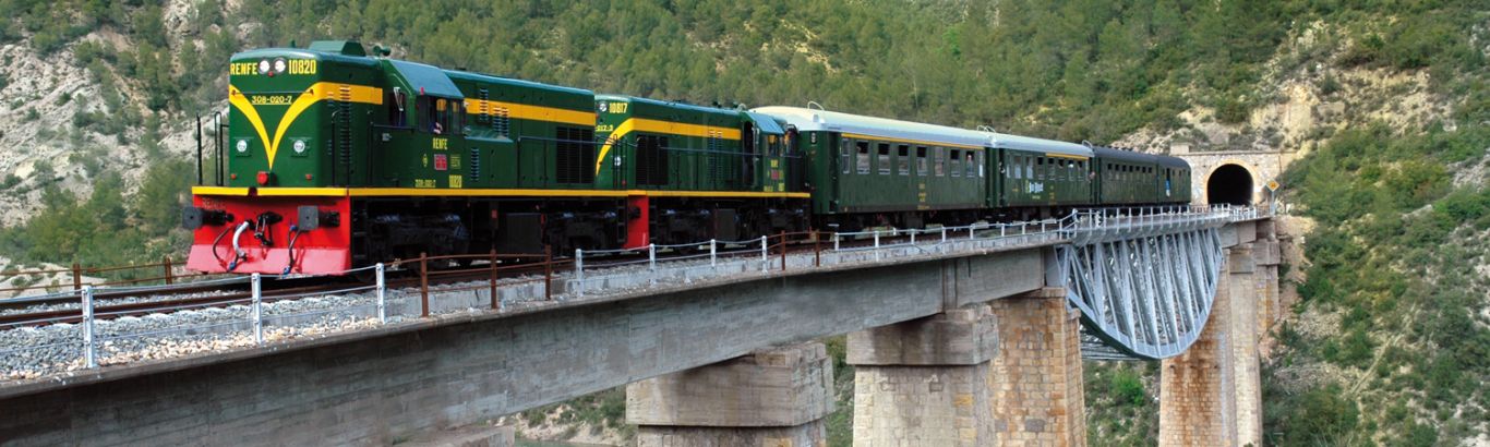 Tren dels Llacs
