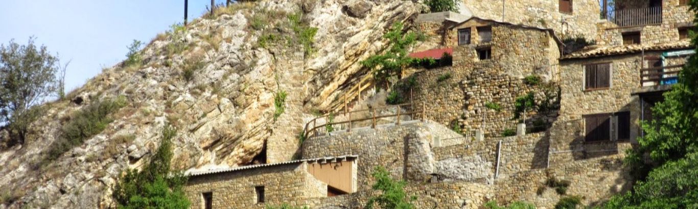 Panoràmica del Casal dels Voltors i la Torre de Tamúrcia