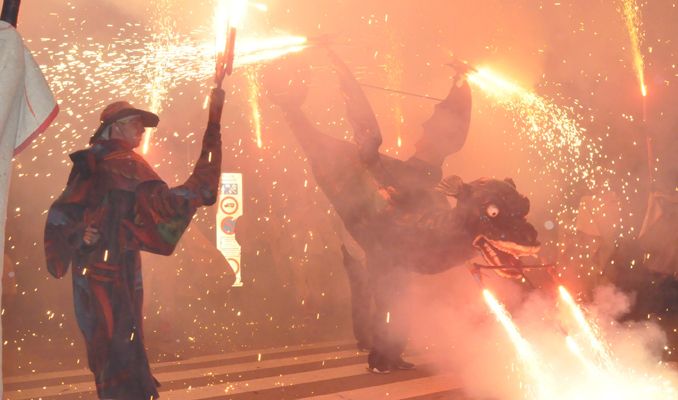 El Drac i els Diables a la processó del 29