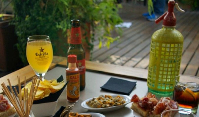 vermut, aperitiu, bar, bodega, terrasseta, estiu, menjar, beure, Lleida, Ponent, Cervera, Mollerussa, Tàrrega, Balaguer, Borges Blanques, Surtdecasa Ponent, agost, 2016, estiu vermut, aperitiu, bar, bodega, terrasseta, estiu, menjar, beure, Lleida, Ponent, Cervera, Mollerussa, Tàrrega, Balaguer, Borges Blanques, Surtdecasa Ponent, agost, 2016, estiu