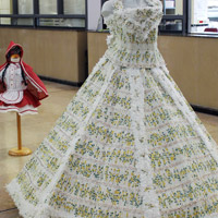 Vestits de paper (Paquita Pagà)