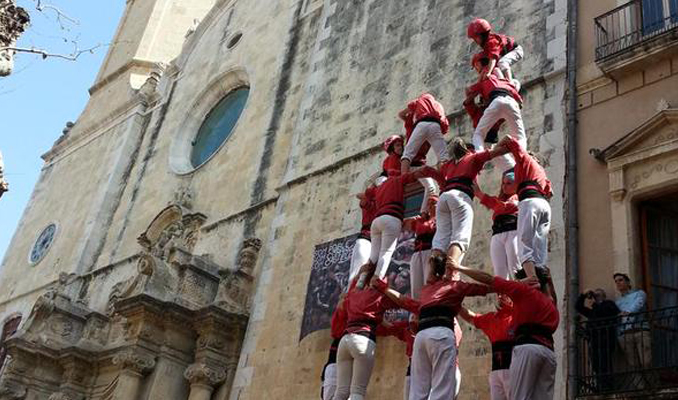 5 de 7 dels Nens del Vendrell